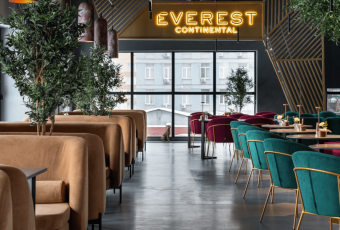 Лаунж Everest Continental в Москве